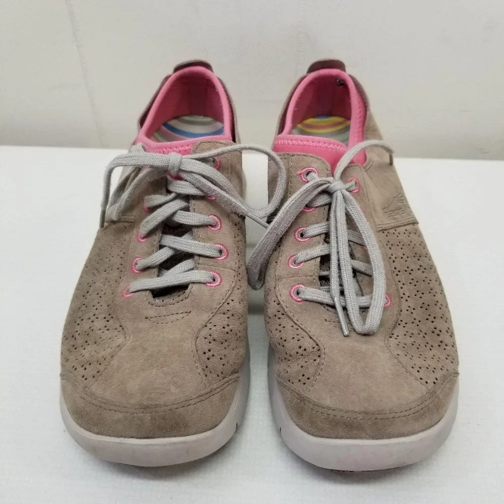 Dansko 	• size